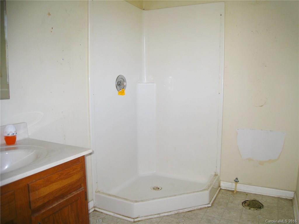 88 Johnny Marlow Road, Unit 12 Fairview, NC 28730 - Photo 10 of 17 Gallery Image 10