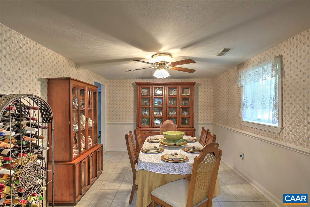 64 Horseshoe Hill Road Ruckersville, VA 22968 - Photo 9 of 33 a dining room with furniture and window
