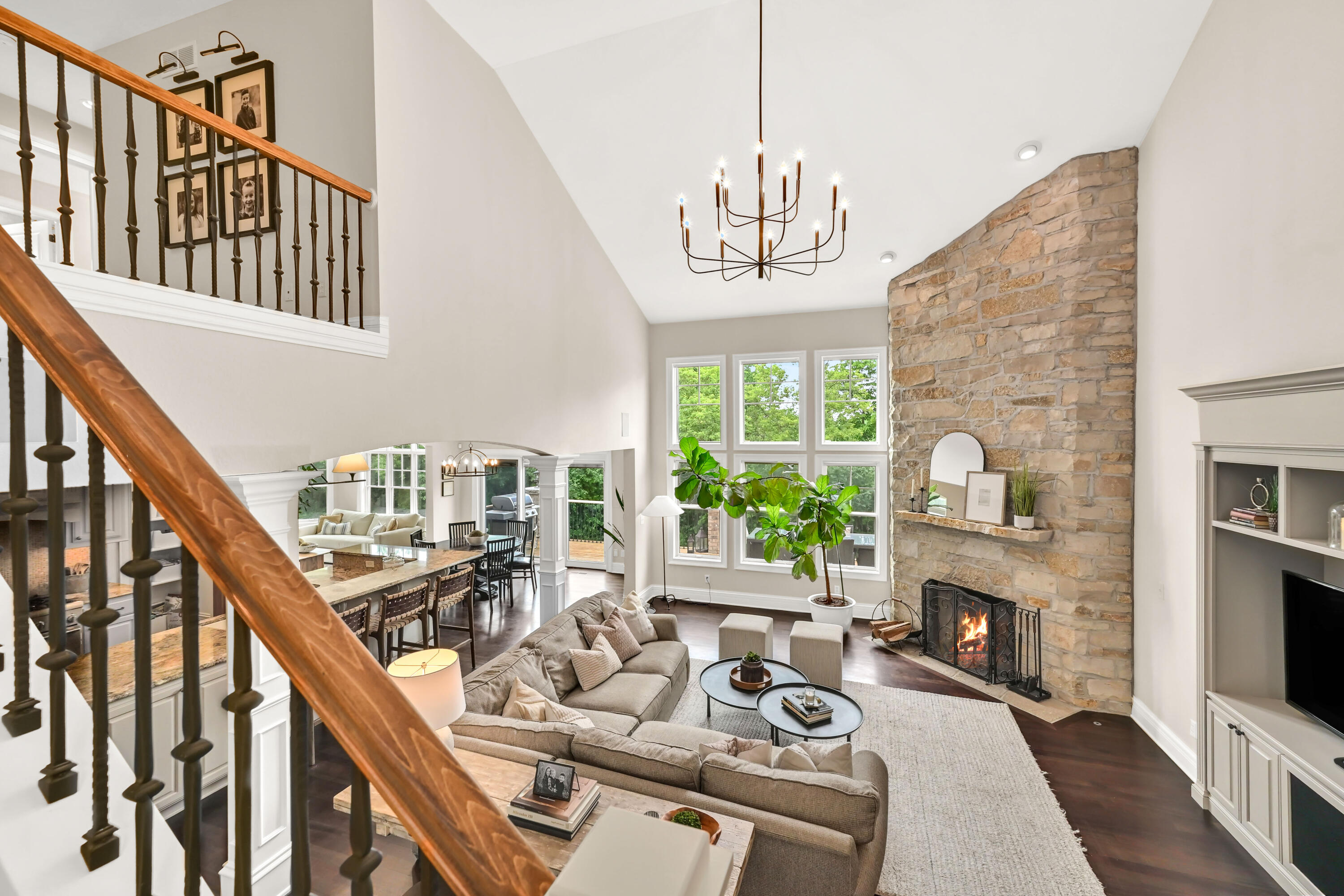 14165 North Pine Bluff Road Mequon, WI 53097 - Photo 24 of 60 DZ14165-8
