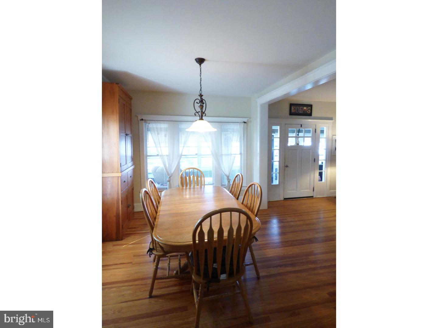 12 Spring Street Penns Grove, NJ 08069 - Photo 16 of 25 Breakfast Room