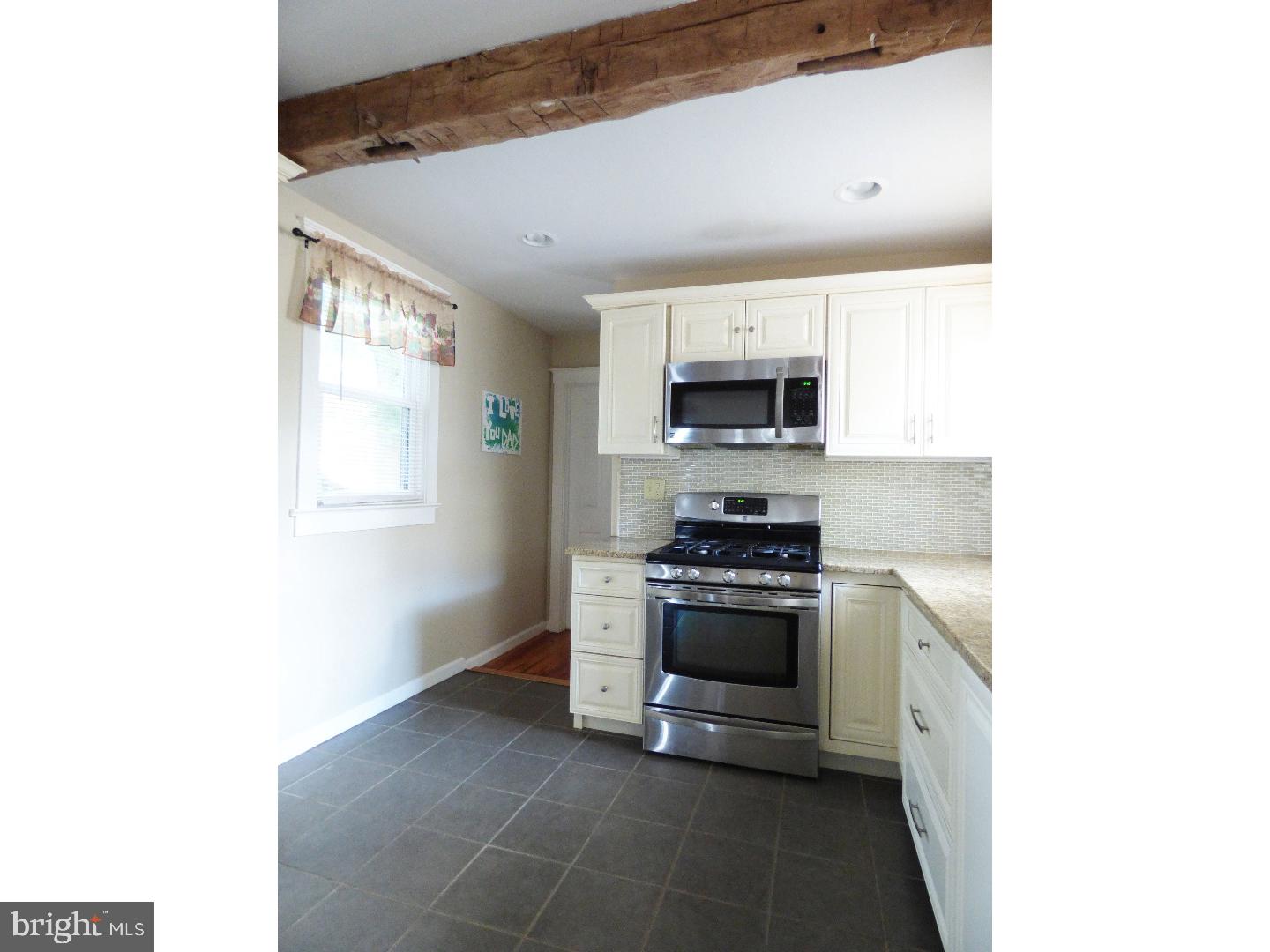 12 Spring Street Penns Grove, NJ 08069 - Photo 20 of 25 Kitchen