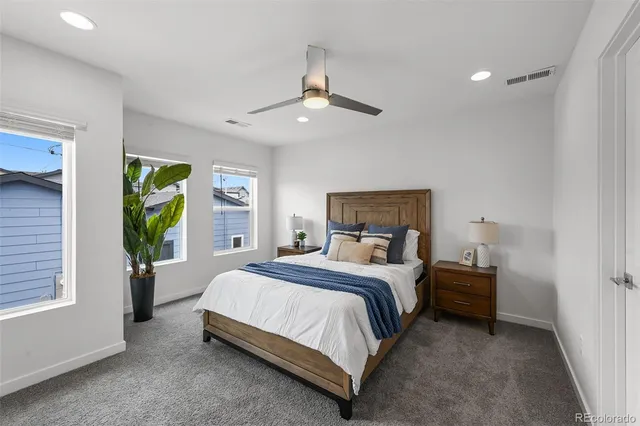 $2,700 | 1304 Akron Street, Aurora, CO 80010