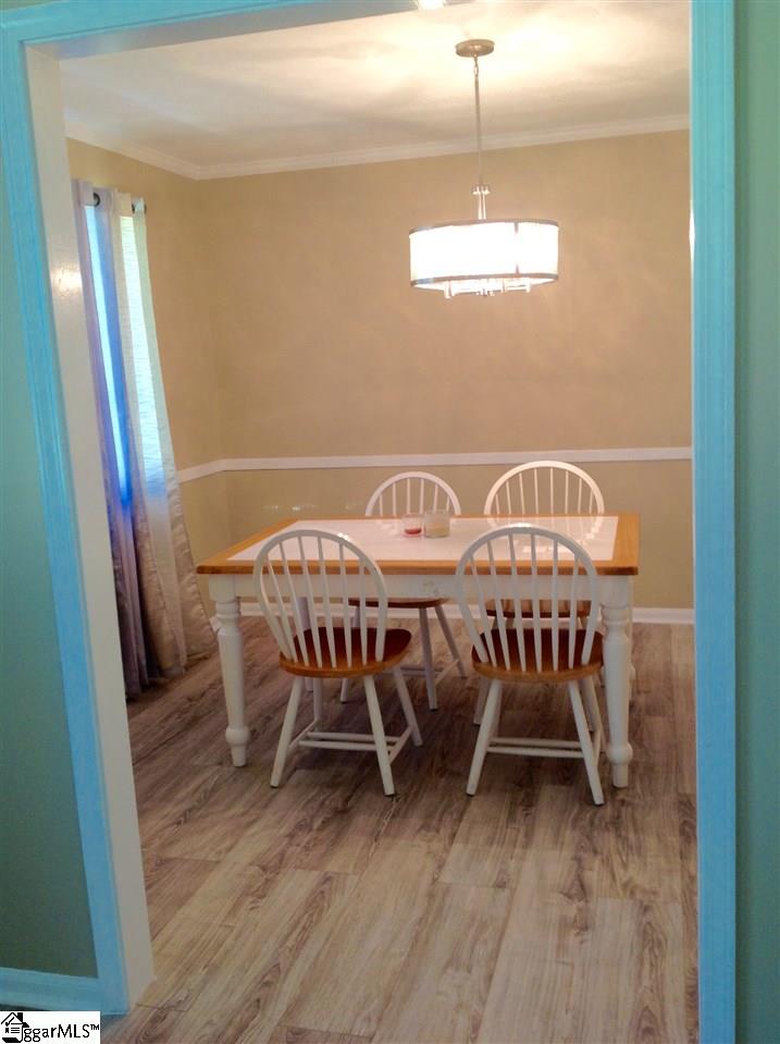 3 Brook Drive Greenville, SC 29607 - Photo 4 of 17 Gallery Image 4