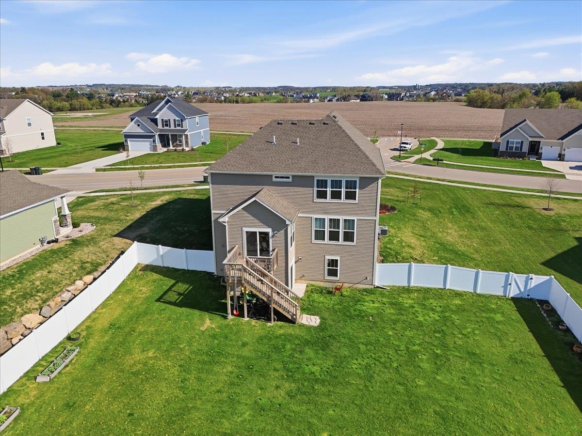 1593 North Thompson Road Sun Prairie, WI 53590 - Photo 62 of 75