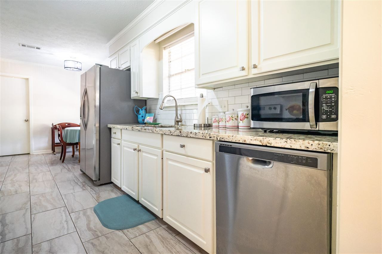 7105 Edgewater Drive Ridgeland, MS 39157 - Photo 7 of 23 Photo 7