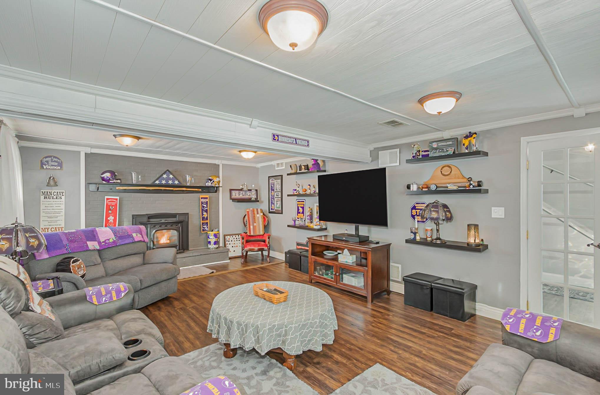 515 Big Spring Road New Cumberland, PA 17070 - Photo 6 of 31 Gallery Image 6