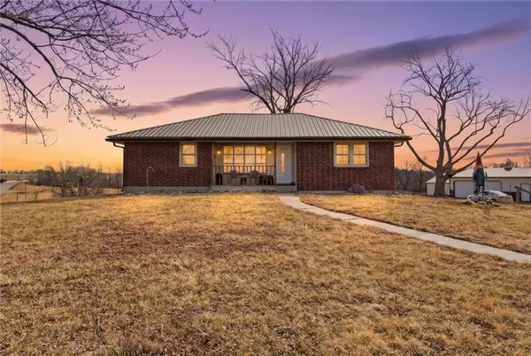 $485,000 | 18325 Baxter Road, Lawson, MO 64062