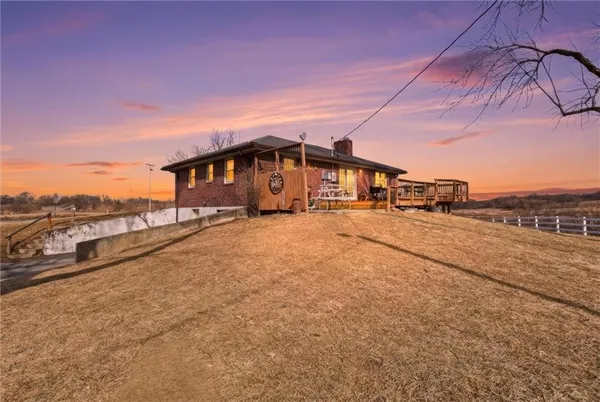 $485,000 | 18325 Baxter Road, Lawson, MO 64062