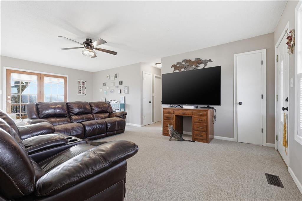 18325 Baxter Road Lawson, MO 64062 - Photo 7 of 52