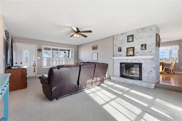 $485,000 | 18325 Baxter Road, Lawson, MO 64062