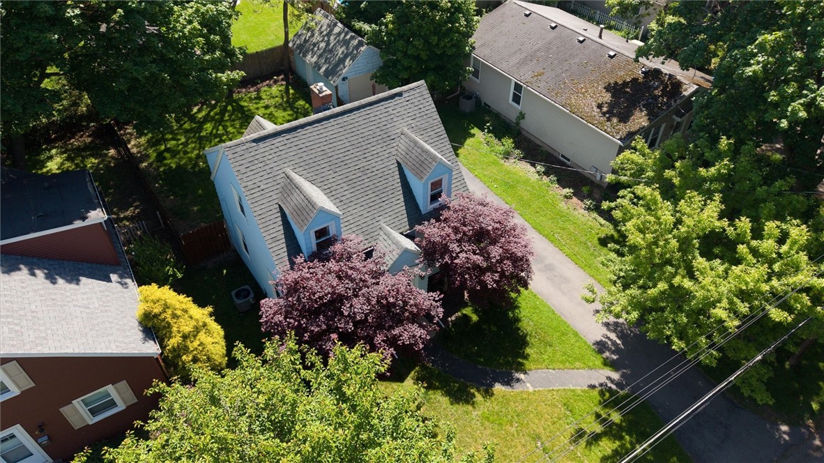 34 Seacliffe Road Irondequoit, NY 14622 - Photo 36 of 41