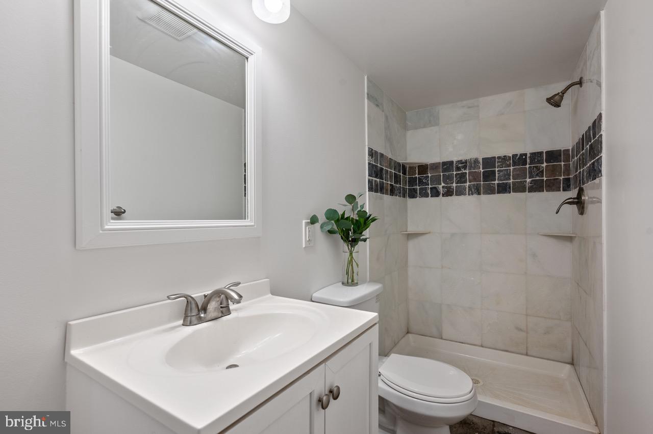 33 Devon Drive Newtown Square, PA 19073 - Photo 14 of 18 Lower level bathroom