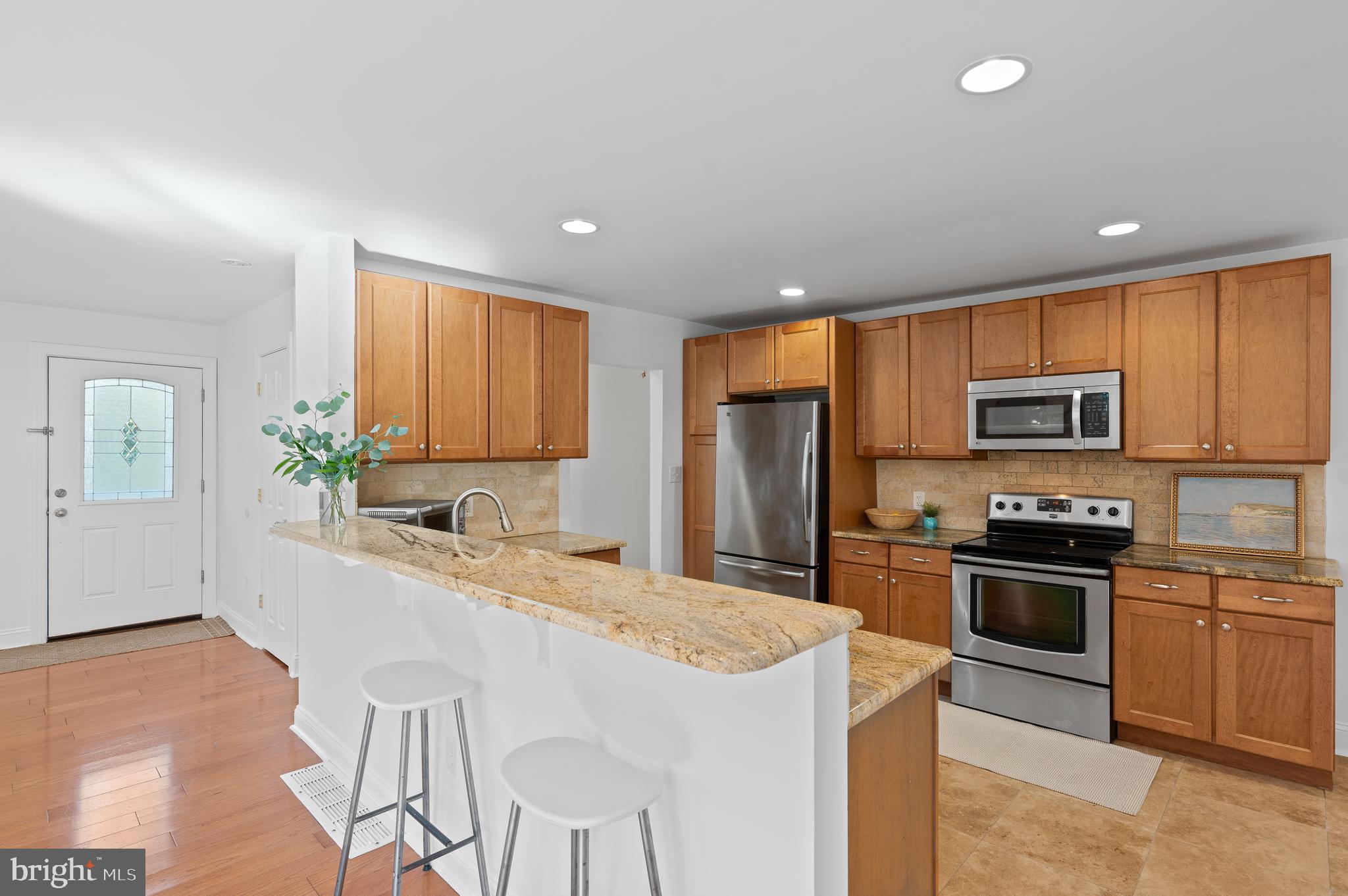 33 Devon Drive Newtown Square, PA 19073 - Photo 4 of 18 Open concept living/kitchen area