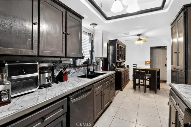 $375,000 | 16485 Dale Evans Parkway, Apple Valley, CA 92307