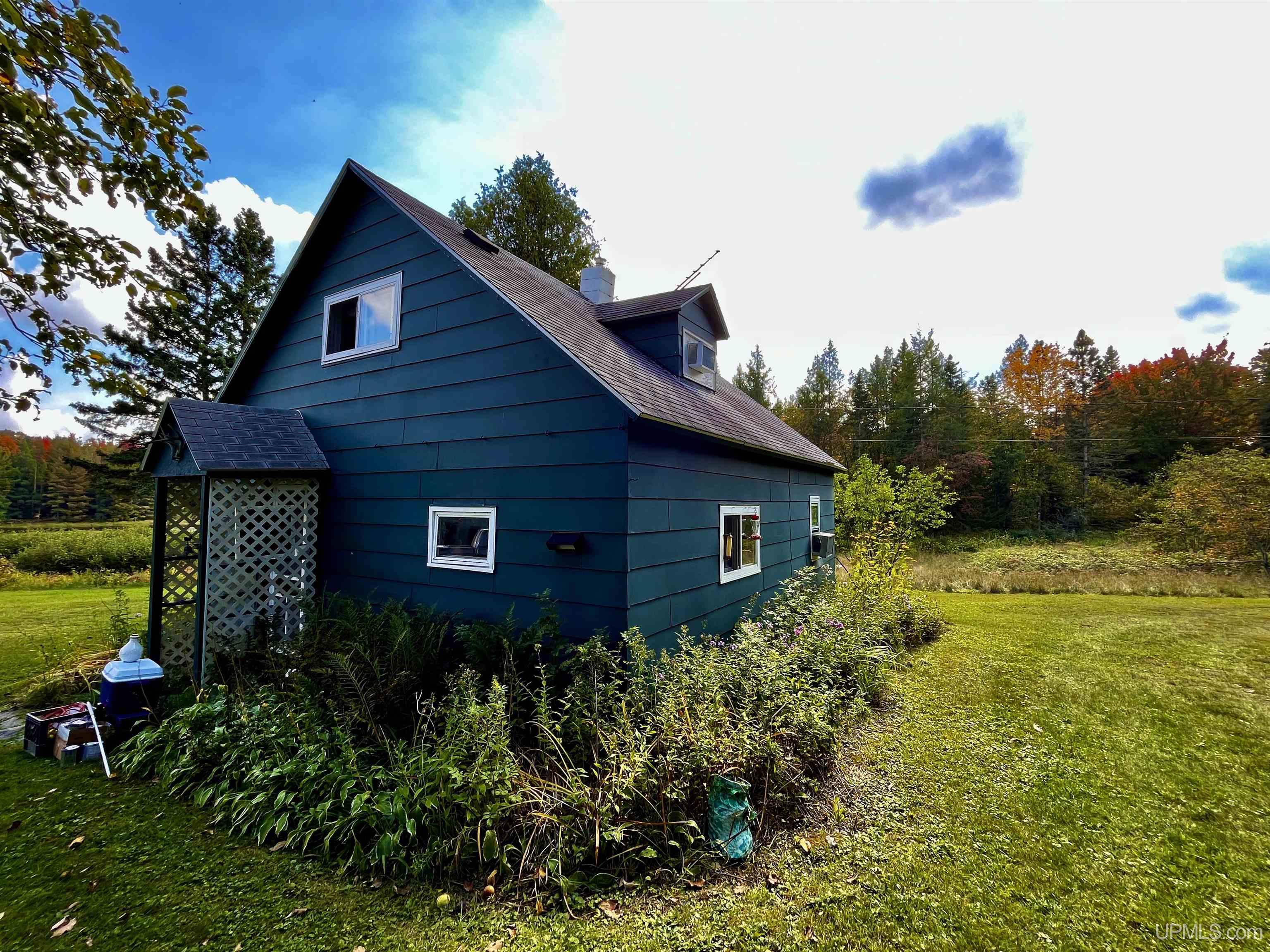20082 Keranen Road Lanse, MI 49946 - Photo 15 of 23 Gallery Image 15