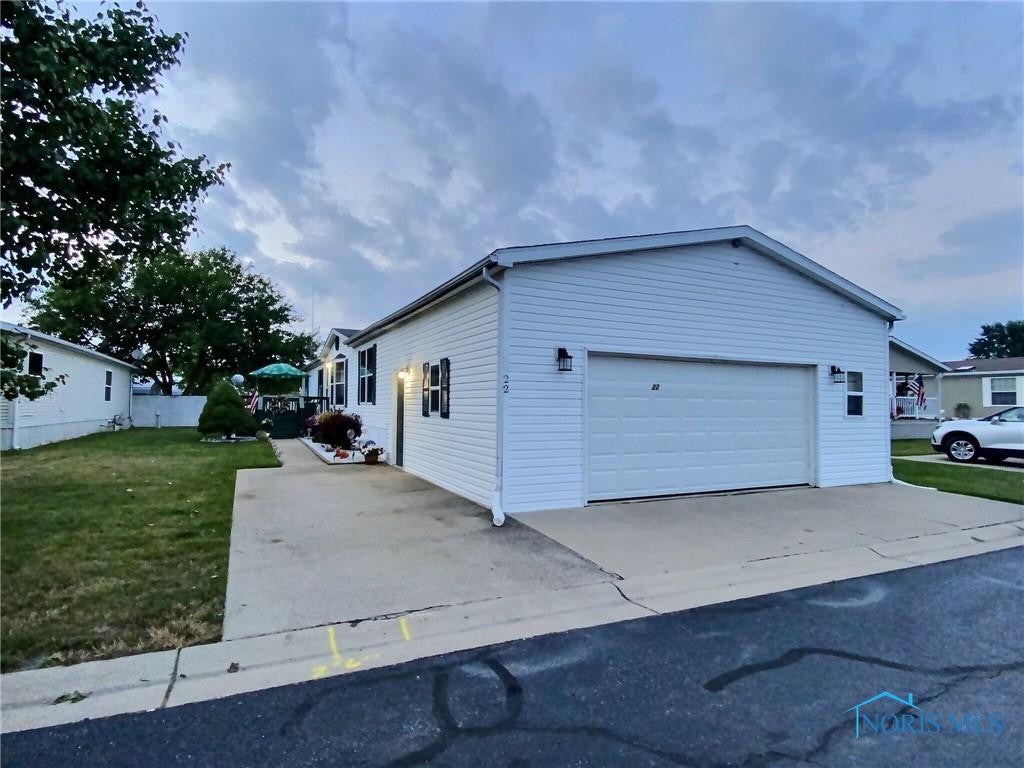 27484 Oregon Road, Unit 22 Perrysburg, OH 43551 - Photo 36 of 37 Gallery Image 36