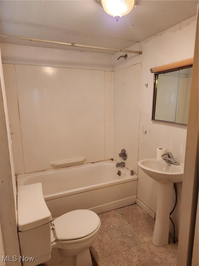 1227 Murray Avenue Akron, OH 44310 - Photo 14 of 19