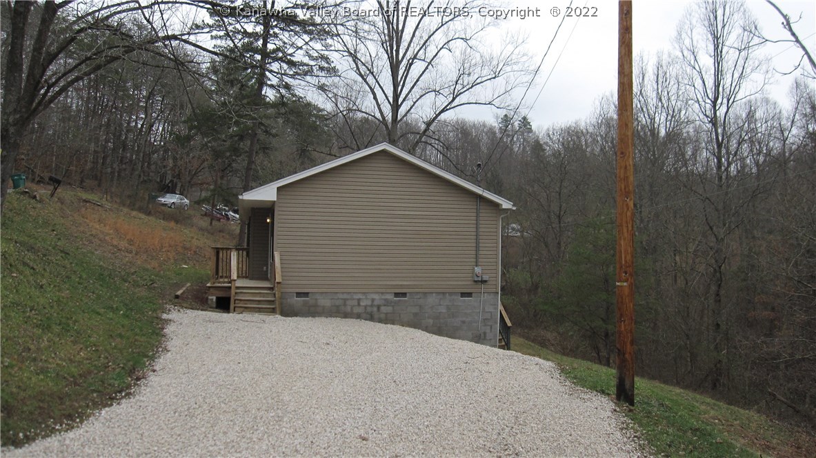 1589 Joyce Road Scott Depot, WV 25560 - Photo 29 of 30 Gallery Image 29