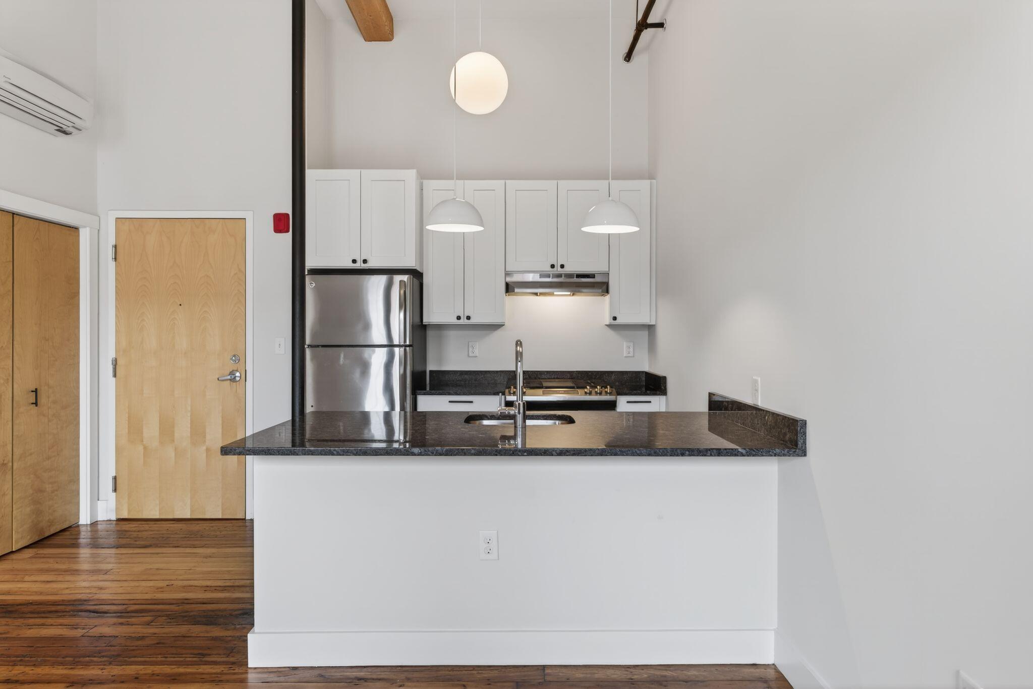 2 Main Street, Unit 15518 Biddeford, ME 04005 - Photo 9 of 49 Adorable Unit 15-518