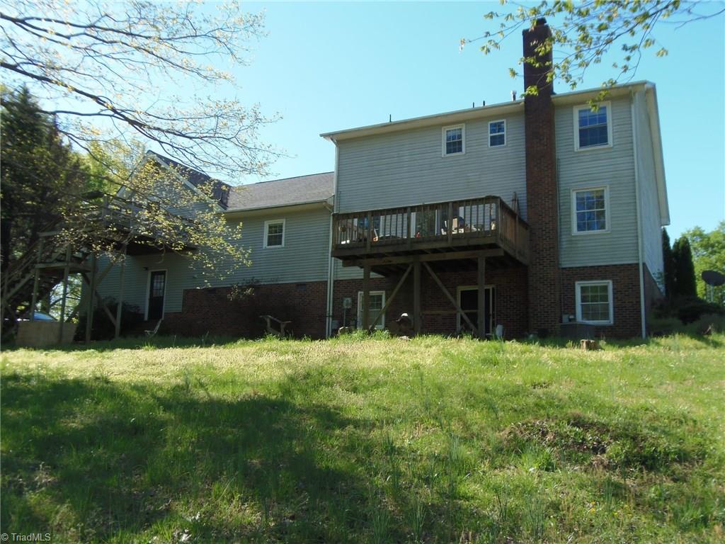 1657 Brown Road Summerfield, NC 27358 - Photo 3 of 21