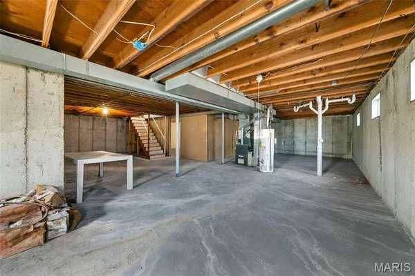 $2,300 | 1308 Havenhurst Road, Ballwin, MO 63011