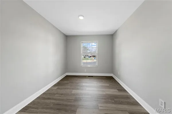 $2,300 | 1308 Havenhurst Road, Ballwin, MO 63011