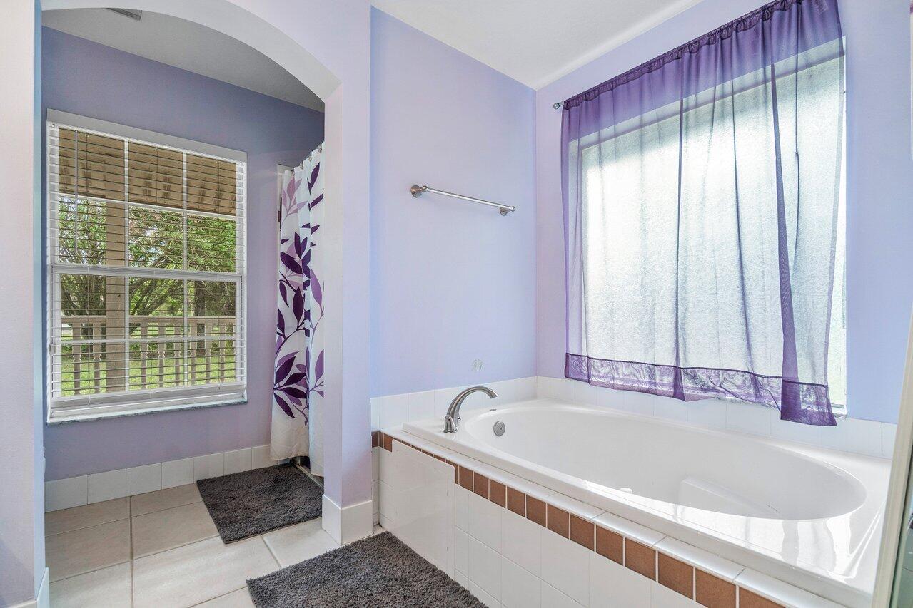 17217 63rd Road North Loxahatchee, FL 33470 - Photo 14 of 29 Primary Bathroom