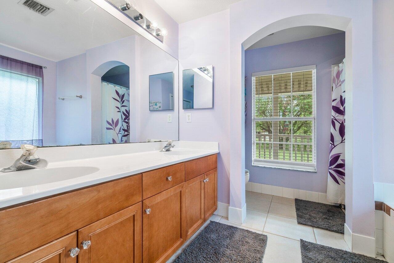 17217 63rd Road North Loxahatchee, FL 33470 - Photo 15 of 29 Primary Bathroom 2