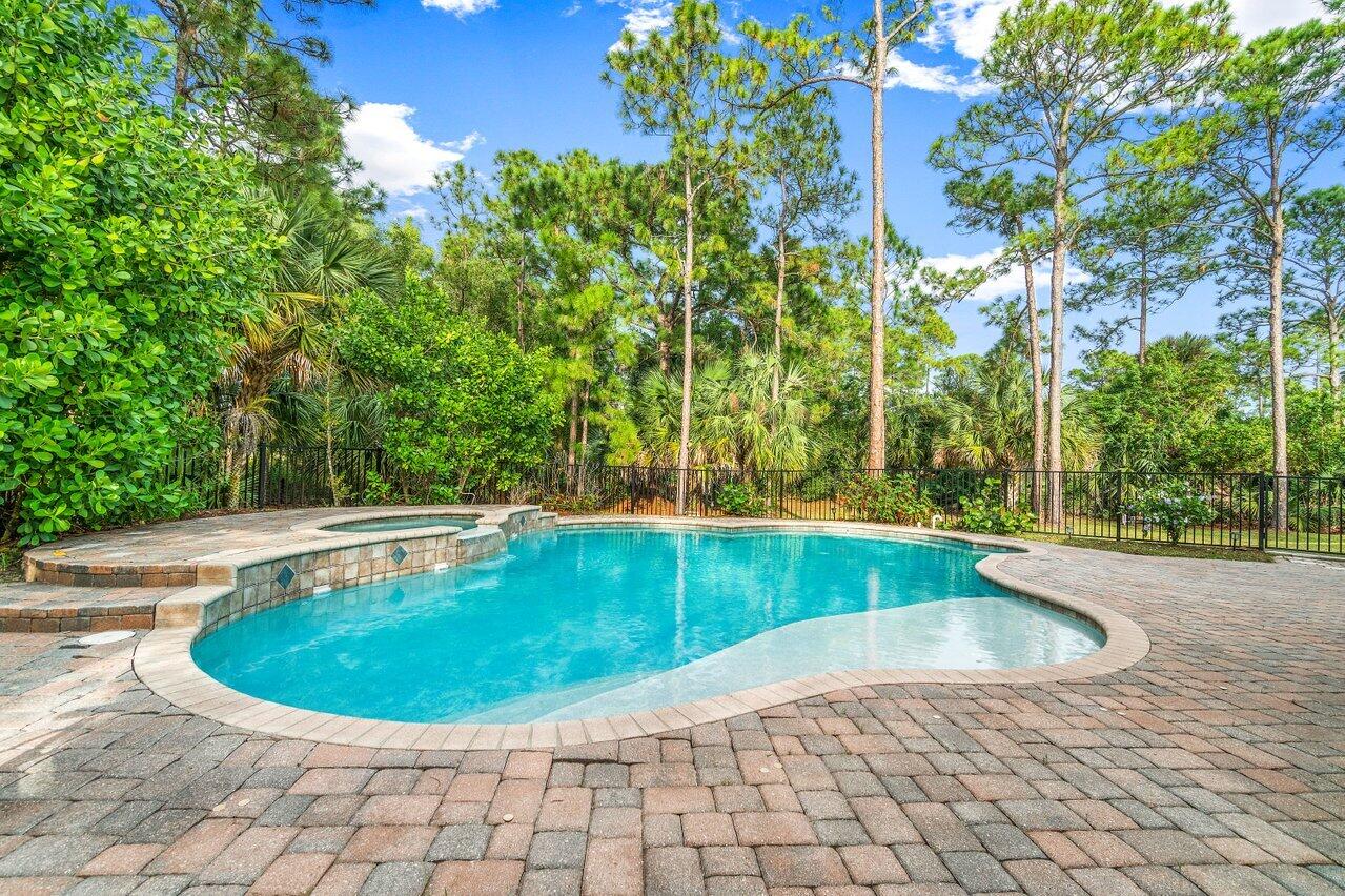17217 63rd Road North Loxahatchee, FL 33470 - Photo 3 of 29 026-1721763rdRoadNorth-Loxahatchee-FL-33