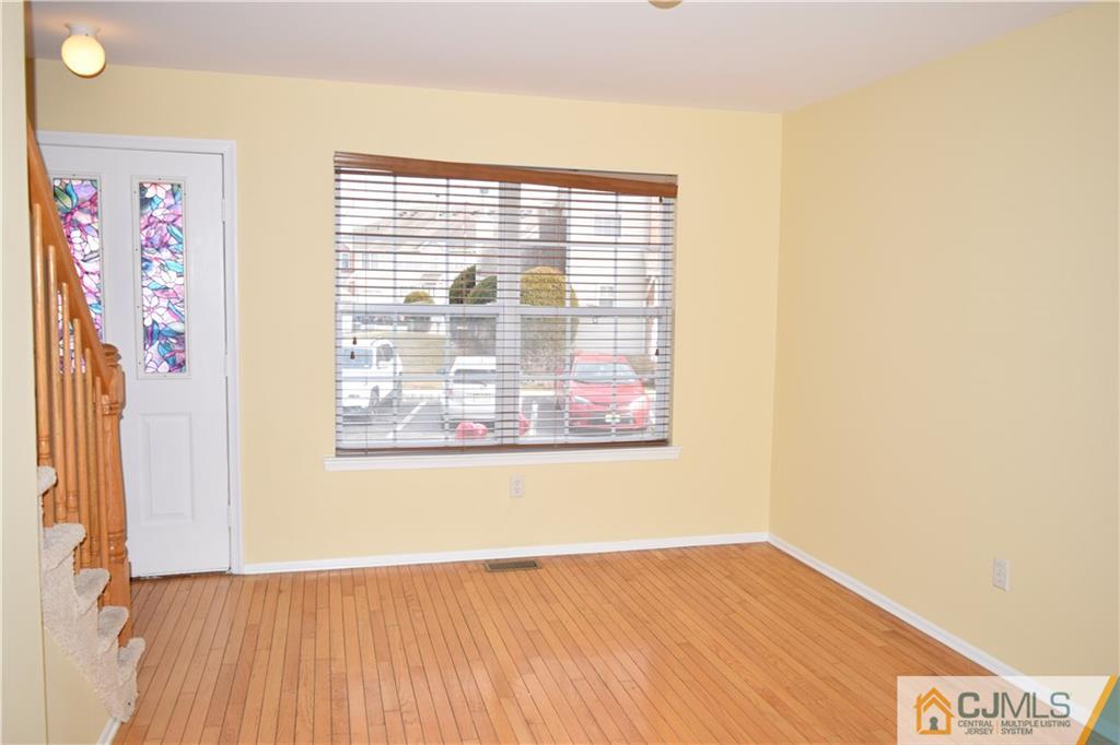 264 Retta Court, Unit 264 Piscataway, NJ 08854 - Photo 5 of 17 Gallery Image 5