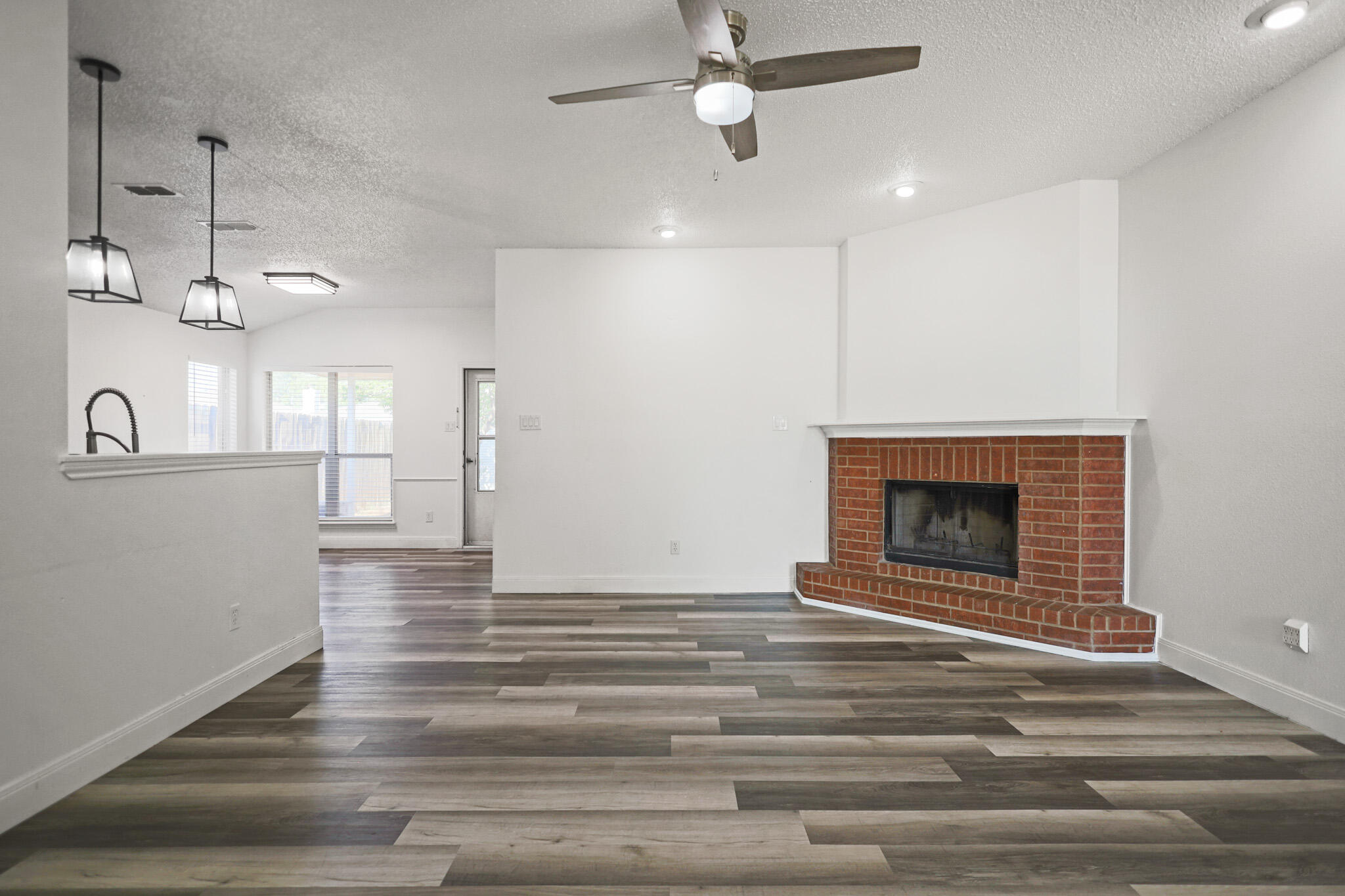 802 Genoa Avenue Lubbock, TX 79416 - Photo 6 of 46 6