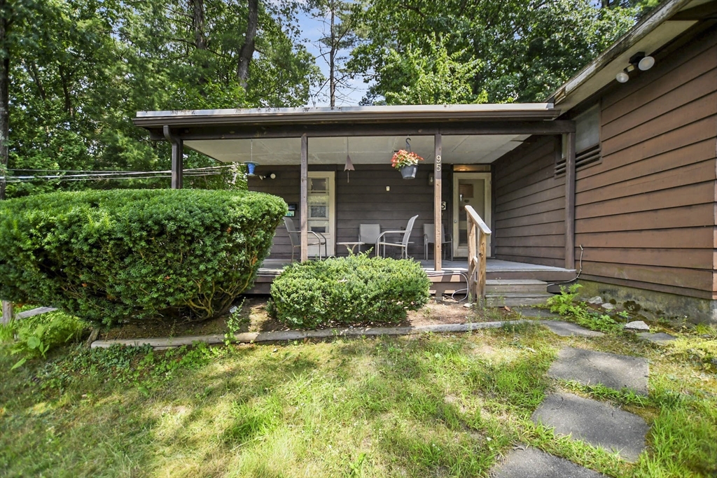 95 Fletcher Road Bedford, MA 01730 - Photo 23 of 29 Gallery Image 23