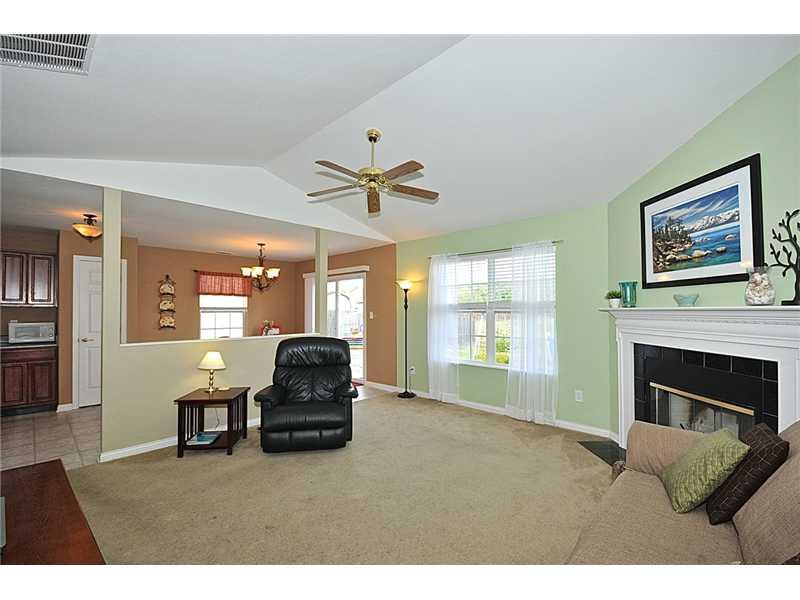 2759 Rothe Lane Indianapolis, IN 46229 - Photo 8 of 16 Gallery Image 8