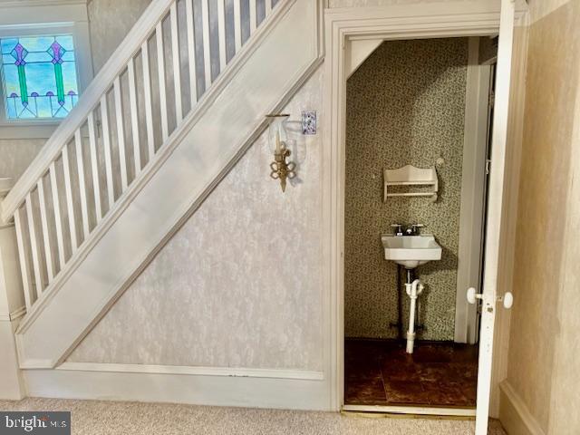 505 McKnight Street Gordon, PA 17921 - Photo 22 of 46 a view of entryway