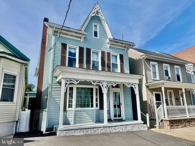 505 McKnight Street Gordon, PA 17921 - Photo 3 of 46 front view of a building
