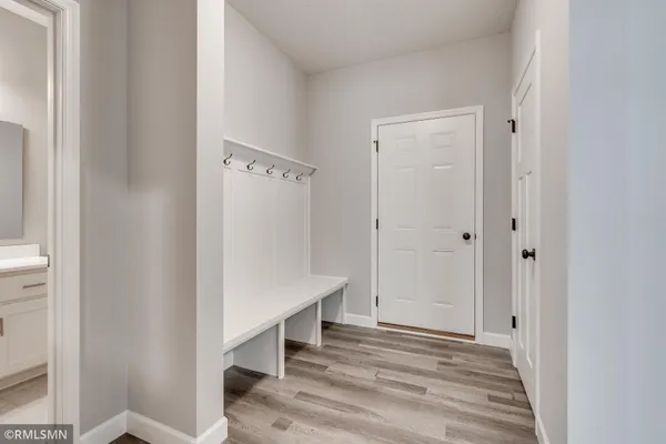 $749,900 | 920 Buffalo Street, Delano, MN 55328