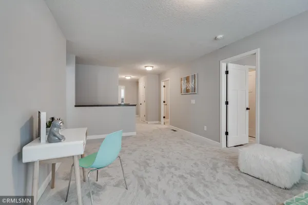 $749,900 | 920 Buffalo Street, Delano, MN 55328