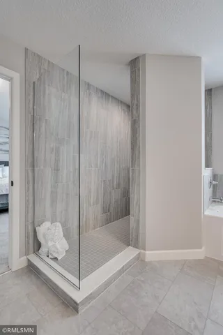 $749,900 | 920 Buffalo Street Northwest, Delano, MN 55328