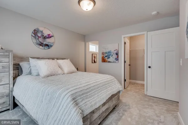 $749,900 | 920 Buffalo Street, Delano, MN 55328