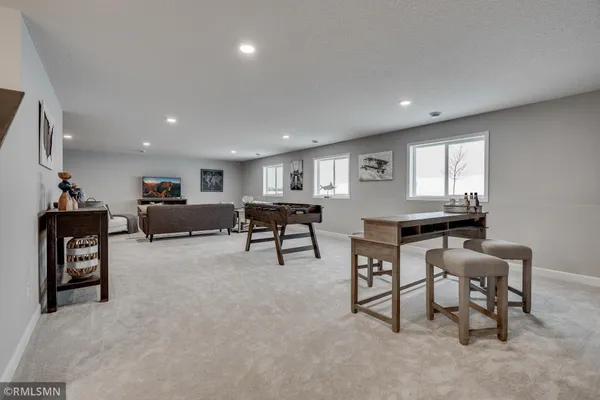 $749,900 | 920 Buffalo Street, Delano, MN 55328