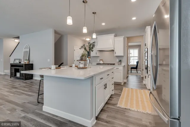 $749,900 | 920 Buffalo Street Northwest, Delano, MN 55328