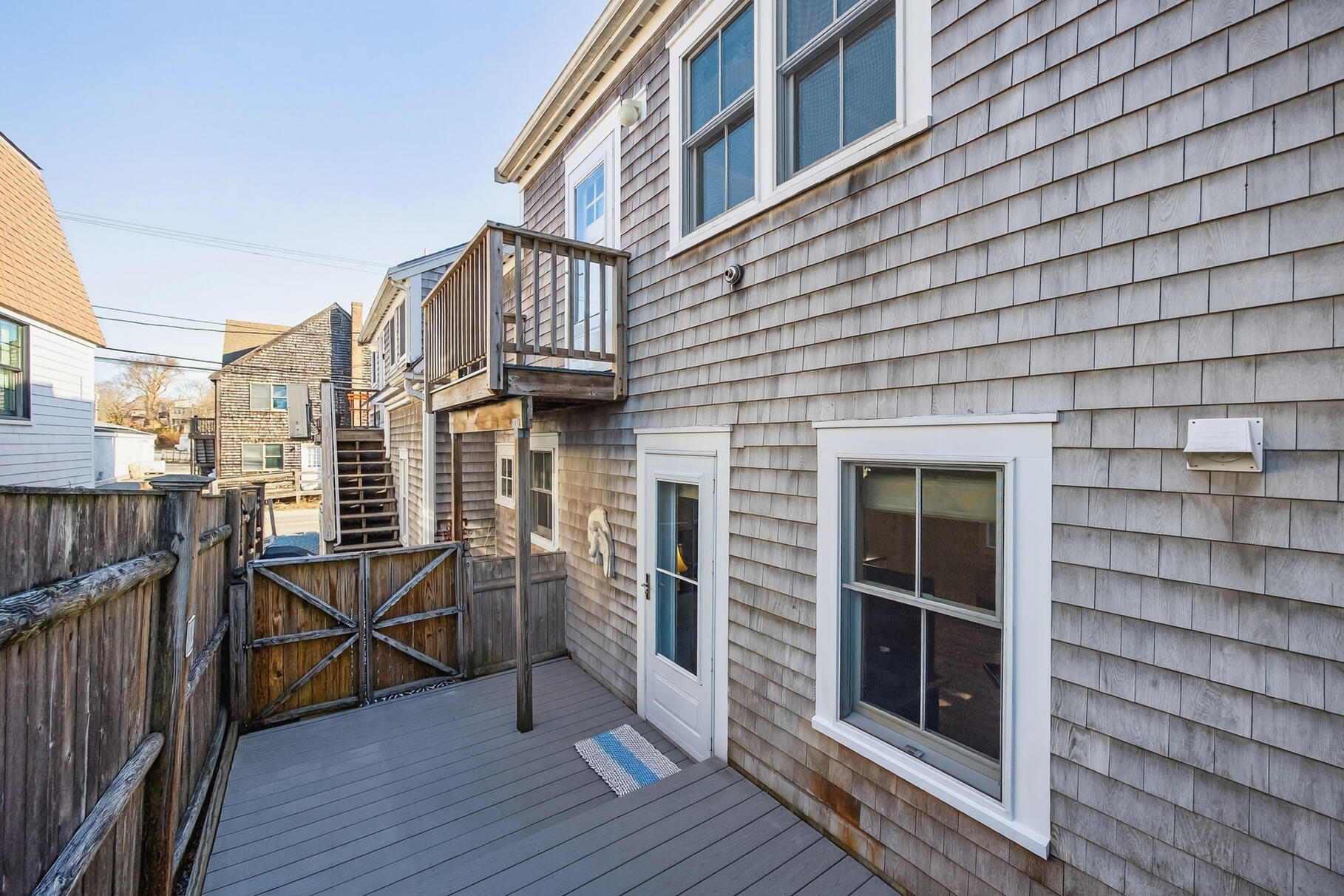 16 Conwell Street, Unit 3 Provincetown, MA 02657 - Photo 19 of 44 8P0A1836