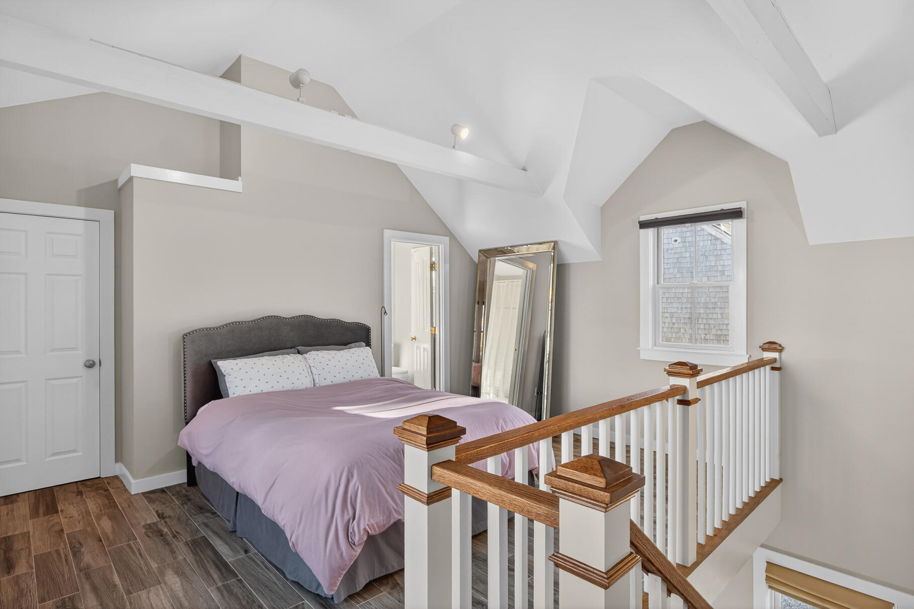 16 Conwell Street, Unit 3 Provincetown, MA 02657 - Photo 25 of 44 8P0A1795