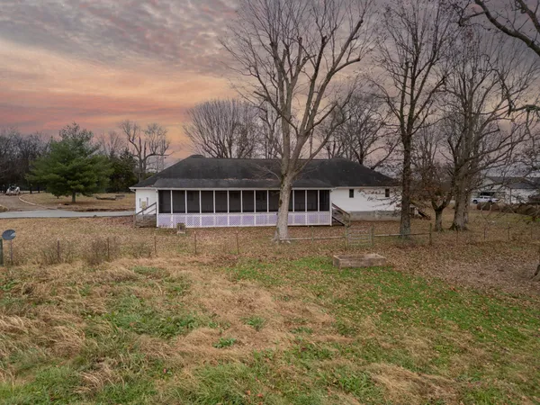 $749,900 | 4785 Highway 41A North, Eagleville, TN 37060