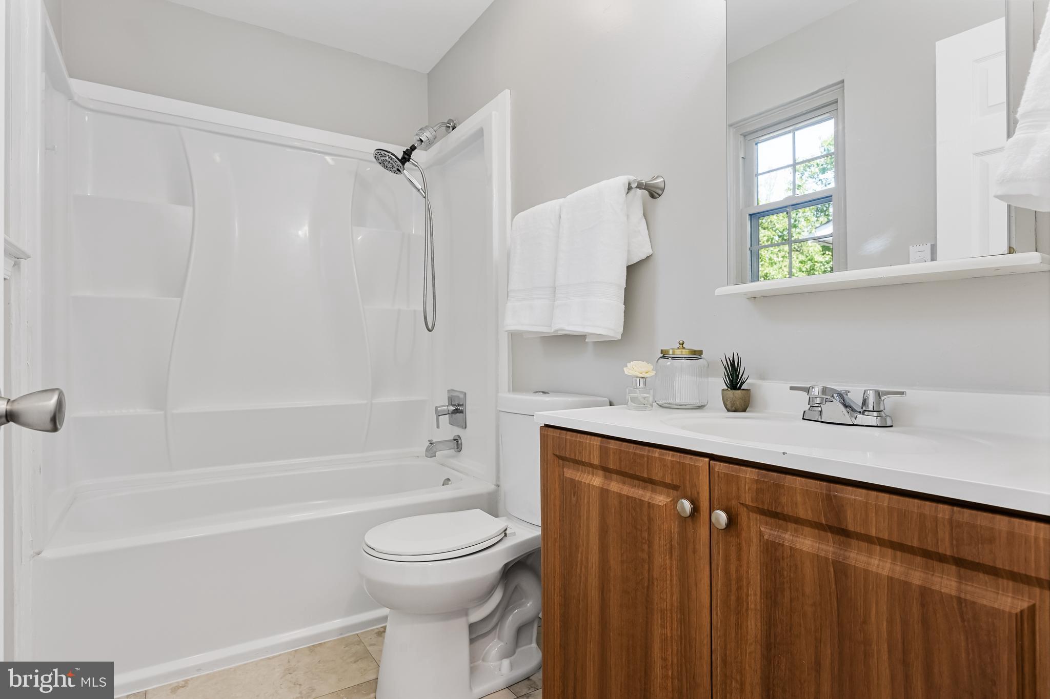 1 Yorkshire Road Sicklerville, NJ 08081 - Photo 15 of 23