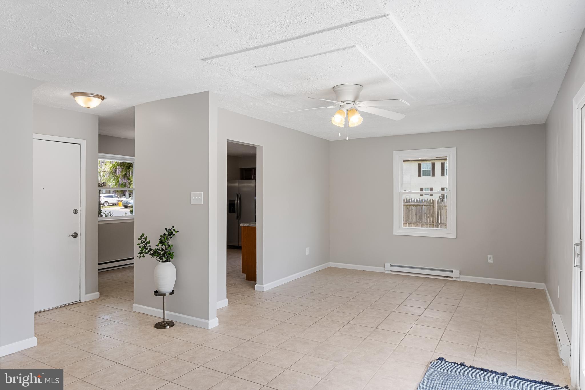 1 Yorkshire Road Sicklerville, NJ 08081 - Photo 5 of 23