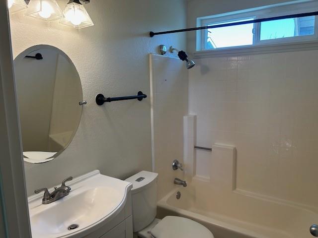 292 Perch Way Aptos, CA 95003 - Photo 8 of 10 a bathroom with a sink toilet and shower