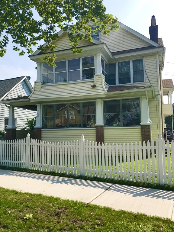 71-73 Brunswick Street Springfield, MA 01108 - Photo 2 of 30 Gallery Image 2