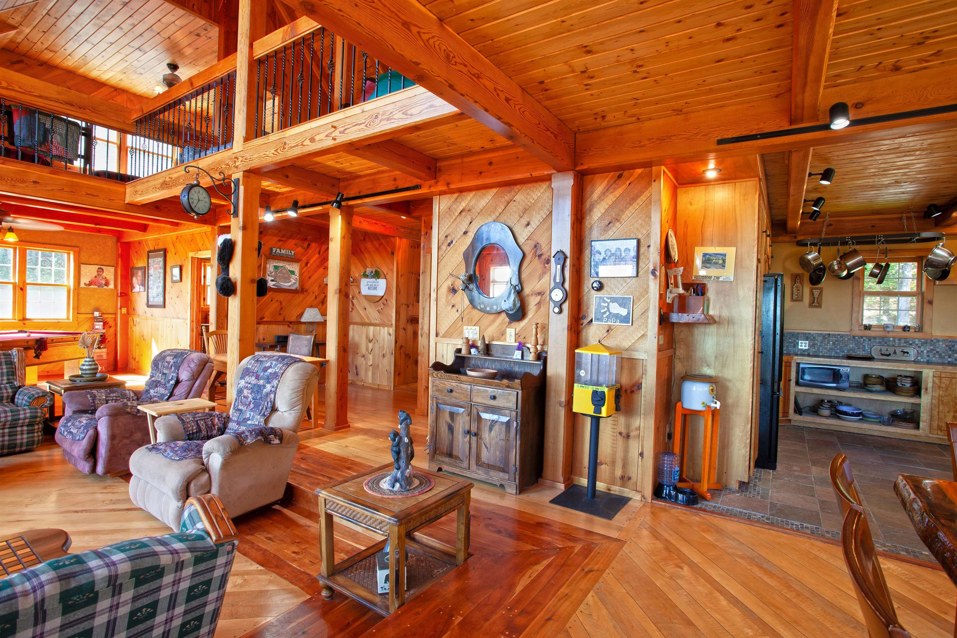 825 Case Lane Readsboro, VT 05350 - Photo 17 of 38