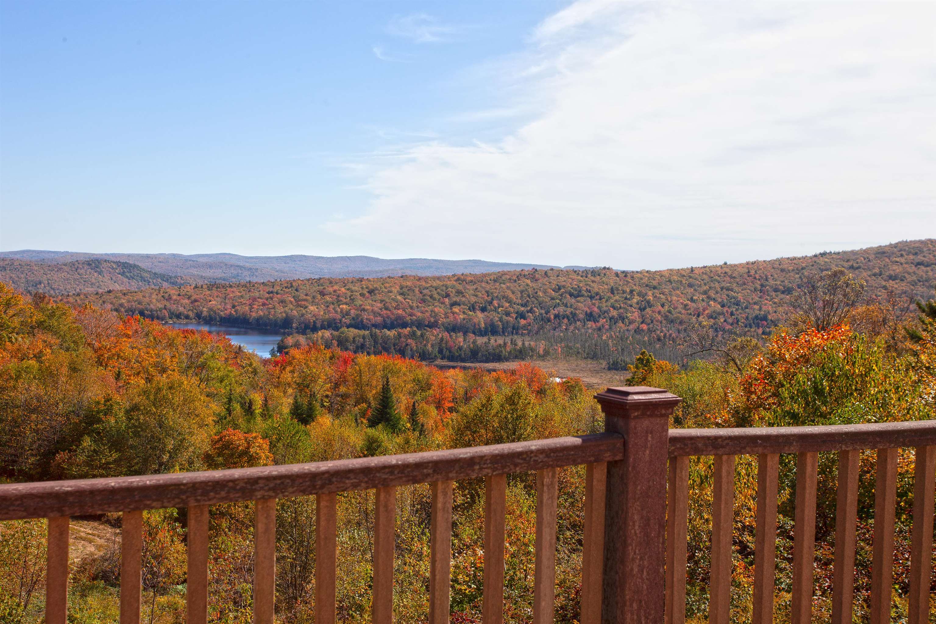 825 Case Lane Readsboro, VT 05350 - Photo 2 of 38